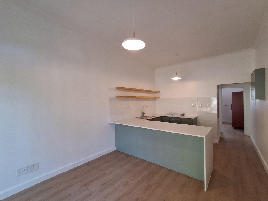 1 Bedroom Property for Sale in Kenilworth Western Cape